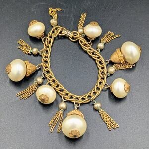 Vintage Gold Tone Faux Pearl Charm Bracelet Acorn Style Dangle Tassel Bracelet